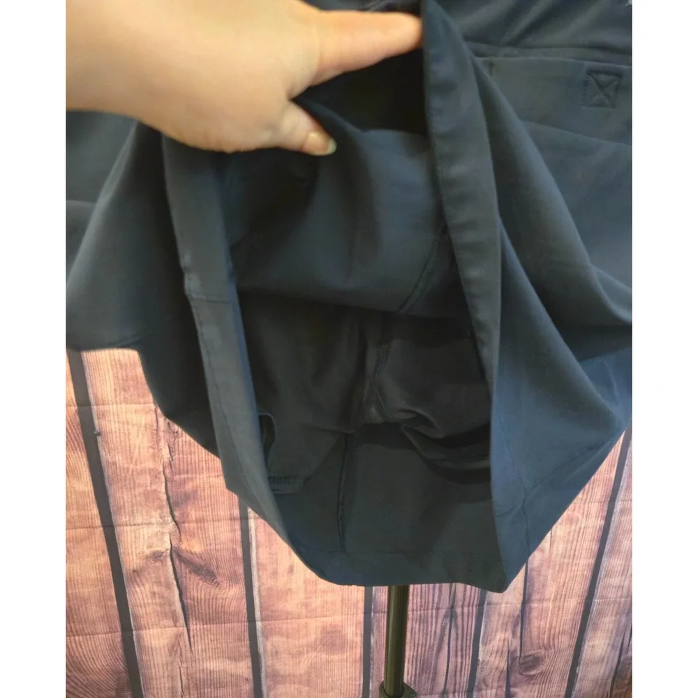Eddie Bauer Adventurer 2.0 Skort Skirt Navy Blue Women’s Stretch Sz 6 Active